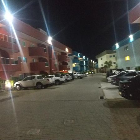 Apartamento No Golden Lake - Pe Na Areia, Agua De Coco E Cervejinha Arraial do Cabo Dış mekan fotoğraf